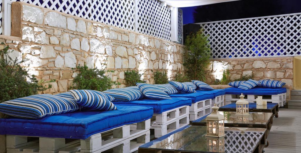Tour in libertà: Tra l'azzurro del cielo e il blu del Mediterraneo