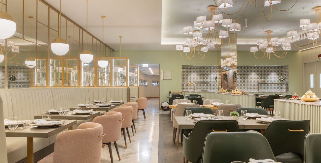 The Emerald House Lisbon 4* - Curio Collection By Hilton