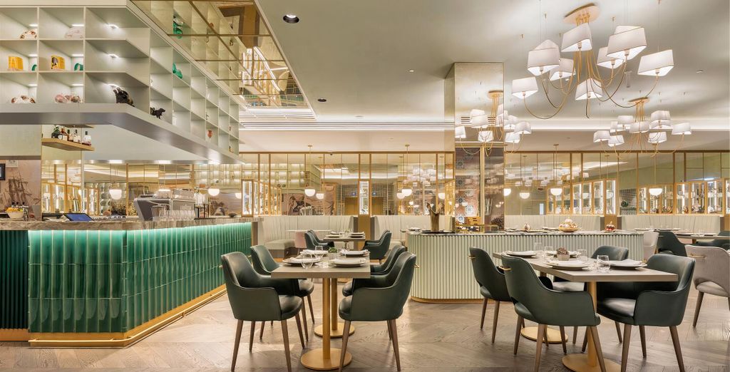The Emerald House Lisbon 4* - Curio Collection By Hilton