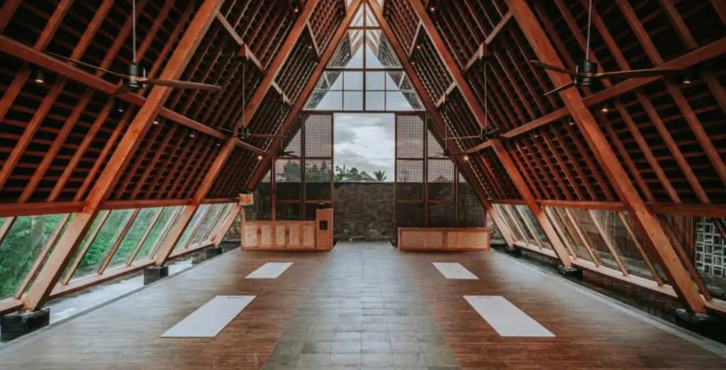 Combinato 5* Kaamala Resort Ubud, Cocana Resorts Gili Trawangan e InterContinental Bali Resort an IHG Hotel