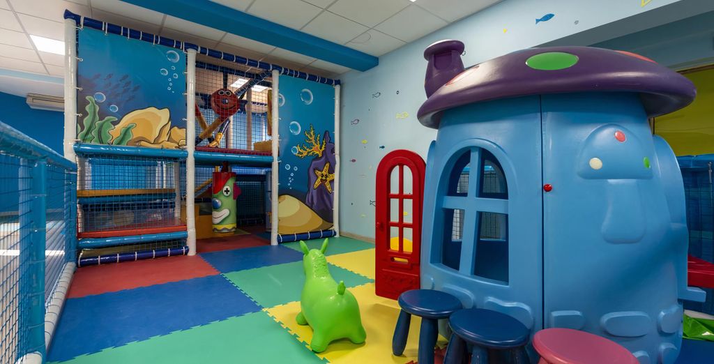 Hotel Club Torre Normanna 4*