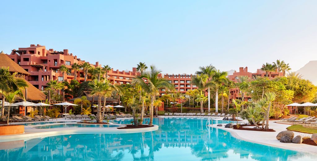Tivoli La Caleta Tenerife Resort 5*