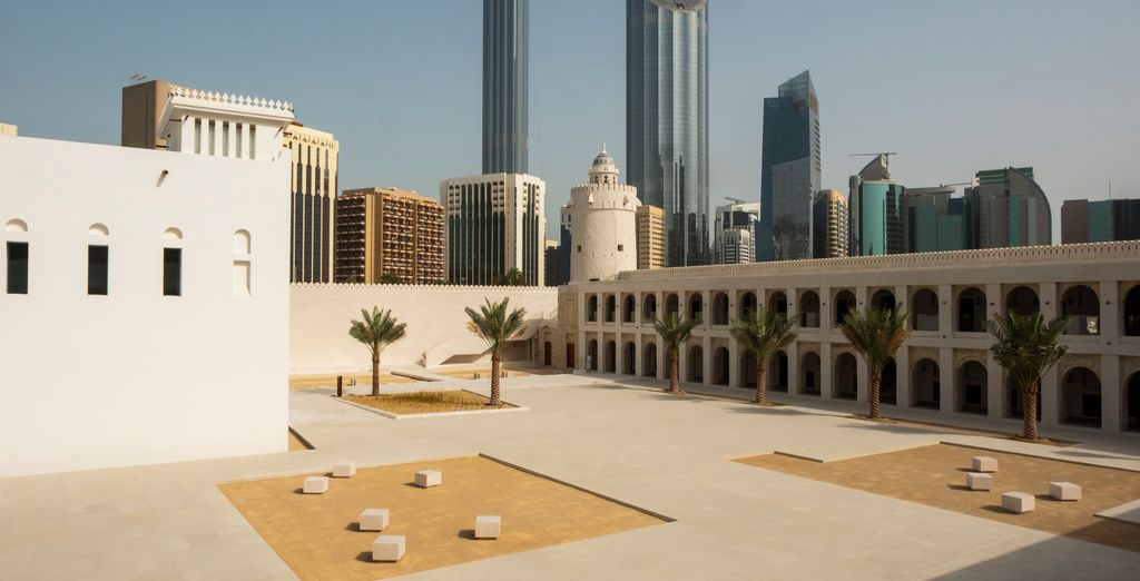 Yas Plaza Hotels 4*