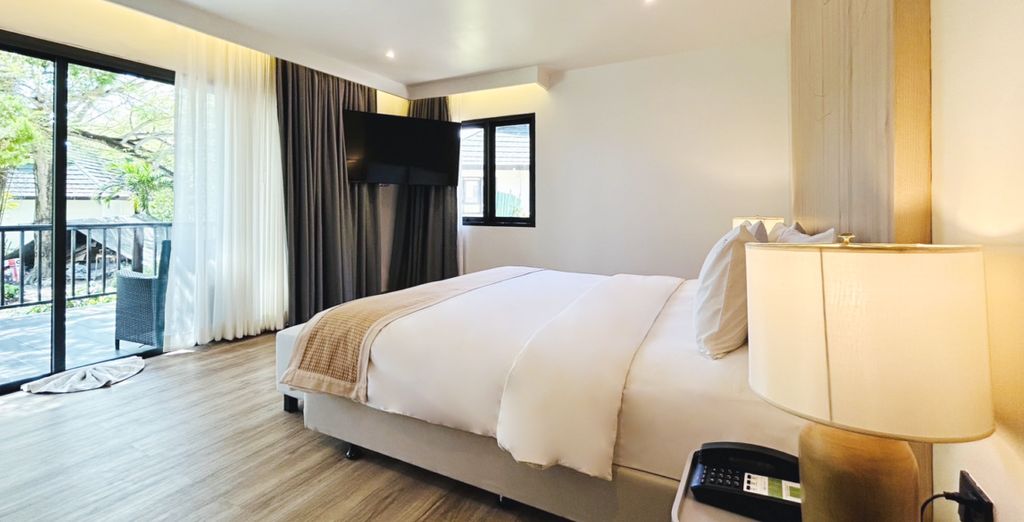 Combinato Natai Beach Resort 5*, Phi Phi Holiday Resort 4* e Krabi la Playa Resort 4*