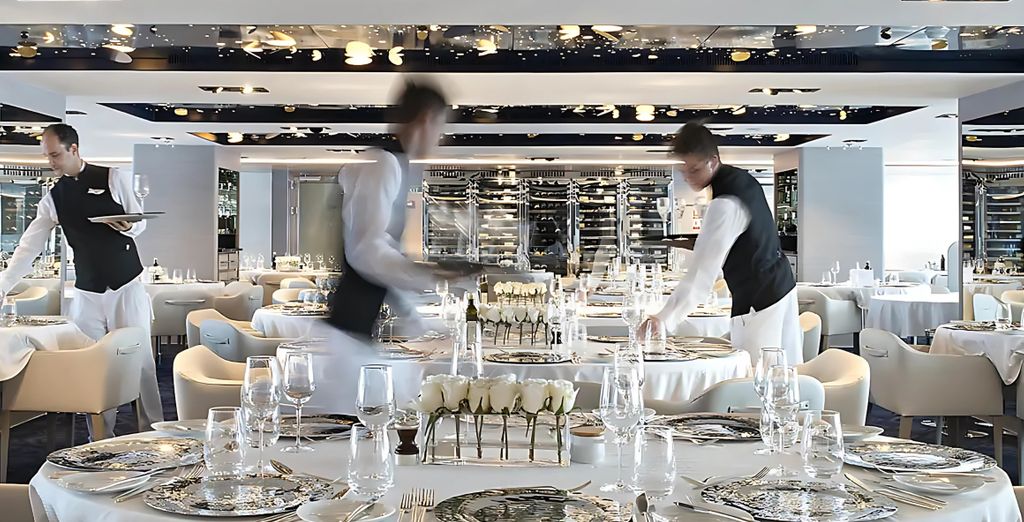 Crociera Ponant: Dalle Isole Falkland all'Antartide