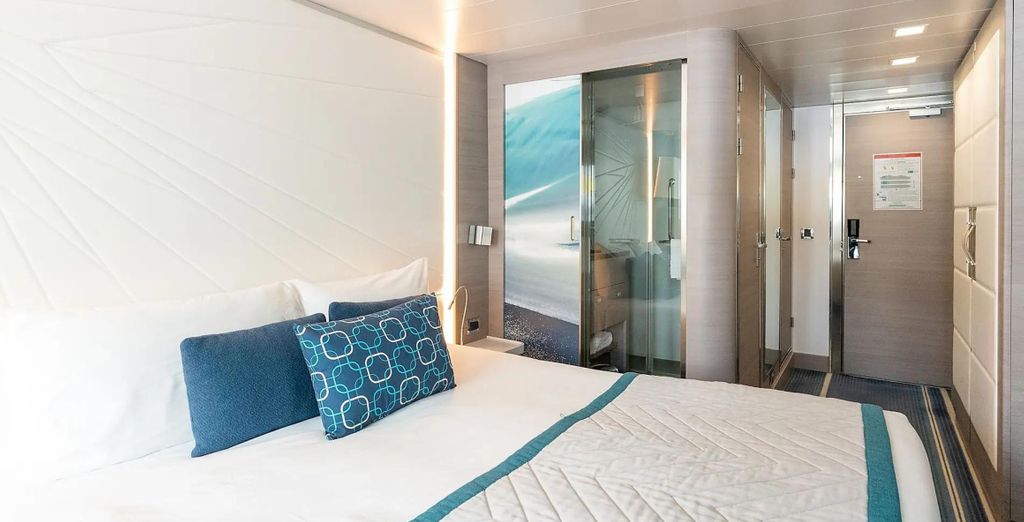 Crociera Ponant: Dalle Isole Falkland all'Antartide