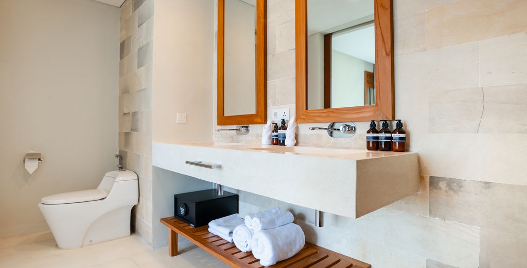 Keliki Luxury Lodge 5*, Cocana Resorts Gili Trawangan 5* e The Westin Resort Nusa Dua 5*