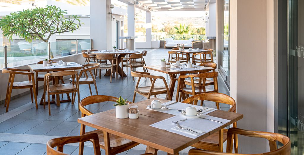 Avra Imperial Hotel Residence Collection 5*