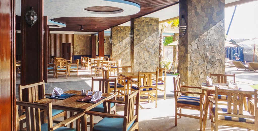 Combinato 4* Sanctoo Suites & Villas, D'Nusa Beach Club and Resort e Balicosy Villa