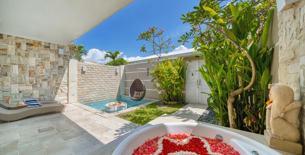 Seres Springs Resort 5*, GiliZen Resort 4* e Bali Cozy Villas 4*