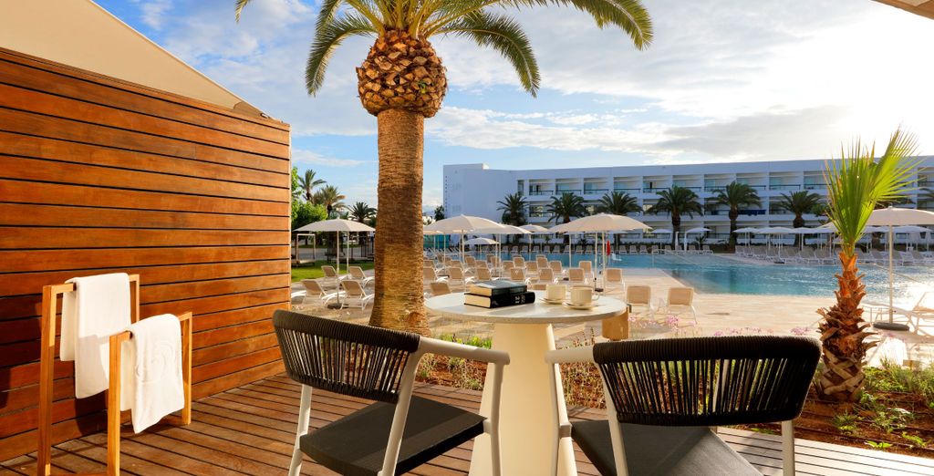 Grand Palladium Palace Ibiza Resort & Spa 5*