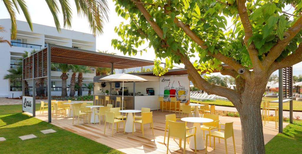 Grand Palladium Palace Ibiza Resort & Spa 5*
