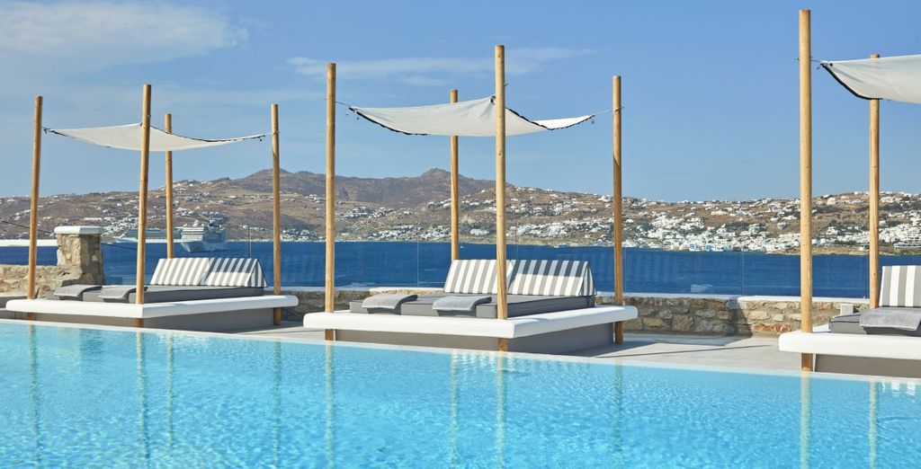 Mykonos No5 Suites & Villas 4*