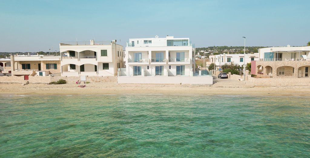 Soggiorno in libertà: Lusso e mare cristallino nel cuore della regione
