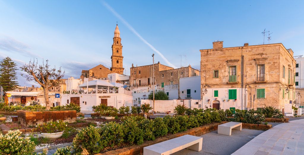 Soggiorno in libertà: Lusso e mare cristallino nel cuore della regione