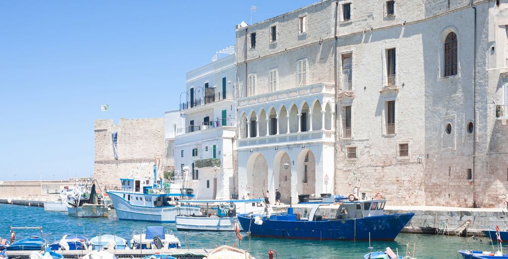 Soggiorno in libertà: Lusso e mare cristallino nel cuore della regione