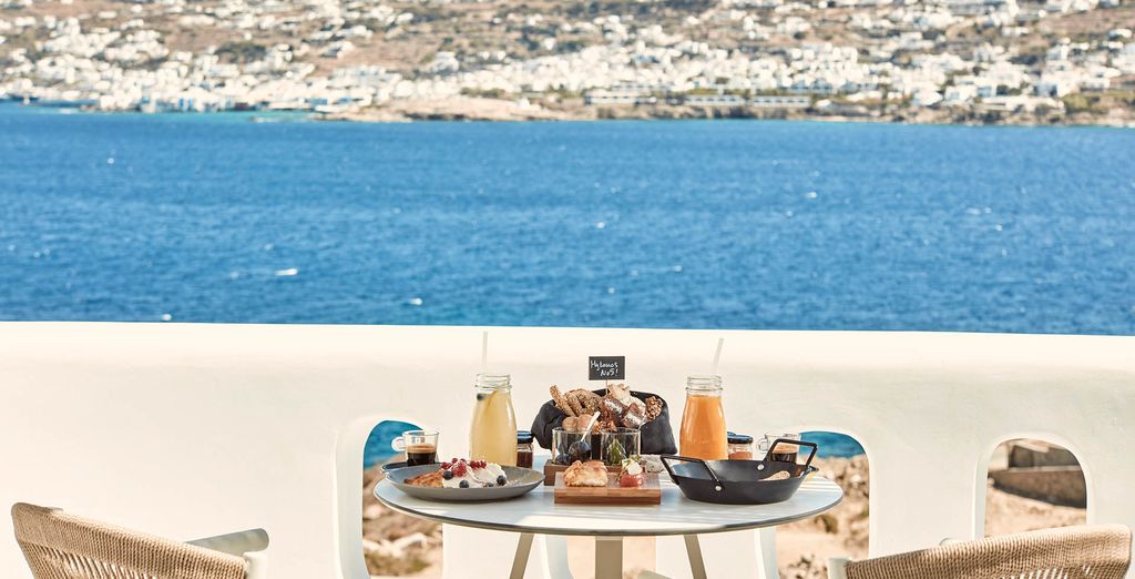 Mykonos No5 Suites & Villas 4*