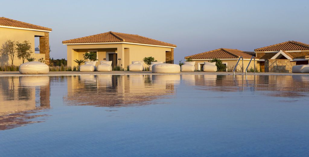 Ajul Luxury Bungalow & Spa Resort 5*