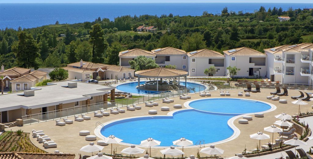 Ajul Luxury Bungalow & Spa Resort 5*