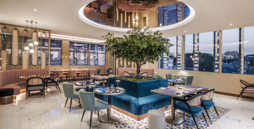 Renaissance Porto Lapa 5*