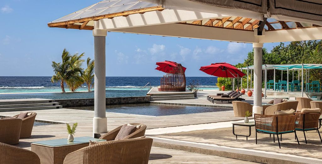 NH Maldives Havodda Resort 5*