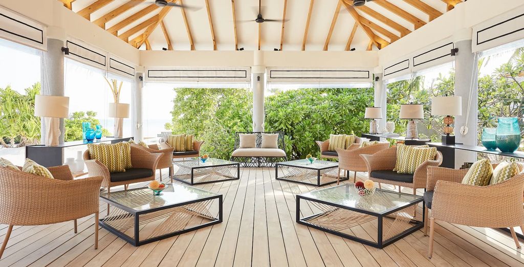 NH Maldives Havodda Resort 5*