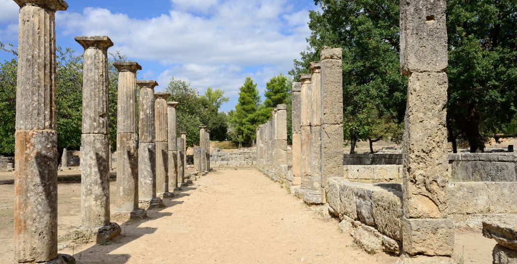 Tour di gruppo: Un viaggio tra storia, arte e meraviglie del Paese