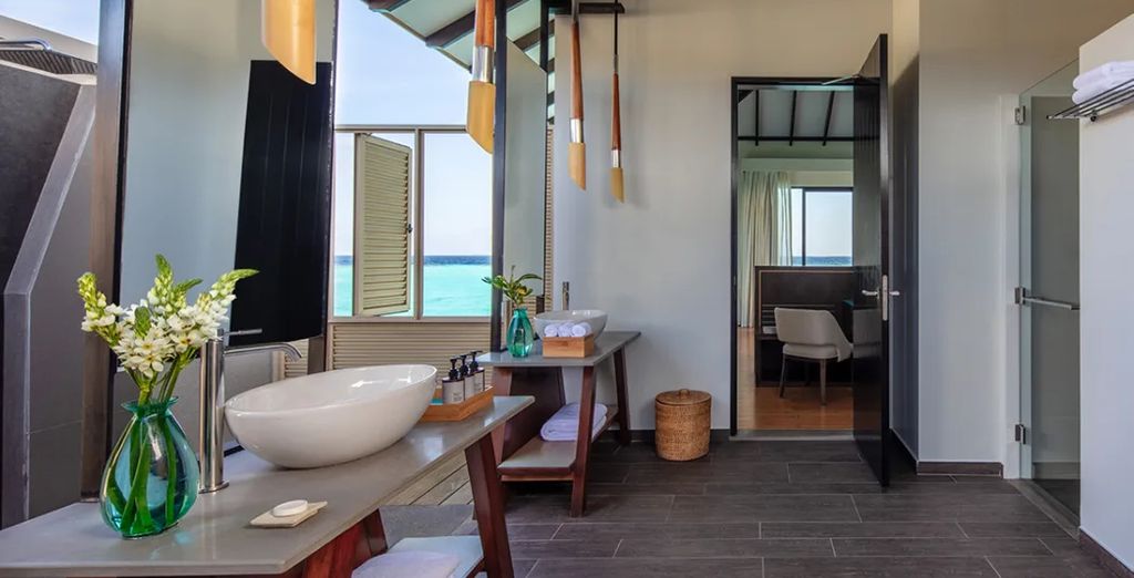 NH Maldives Havodda Resort 5*