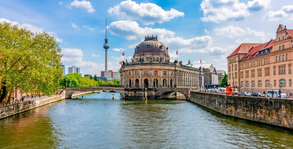 Sheraton Berlin Grand Hotel Esplanade 5*