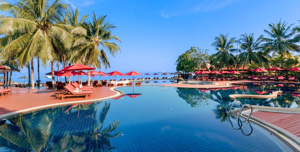 Cassia Phuket Bang Tao 5*, Phi Phi Harbour View Hotel 4* e Khao Lak Laguna 4* con possibile pre-estensione a Bangkok