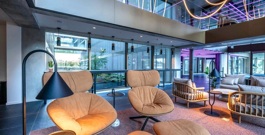 Yotel Geneva Lake 4*