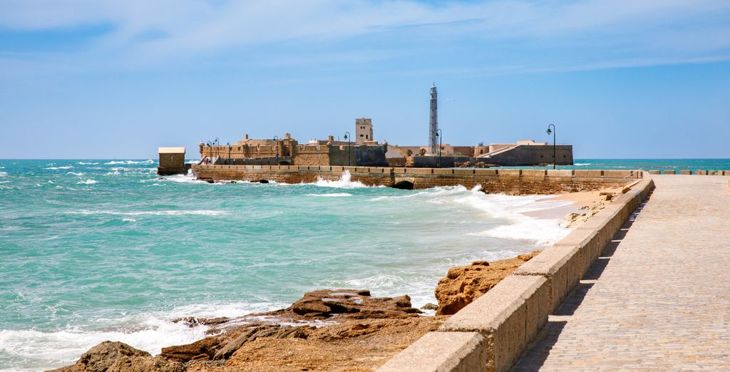 Senator Cádiz Spa Hotel 4*