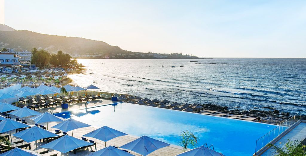 I Resort Beach Hotel and Spa 5*