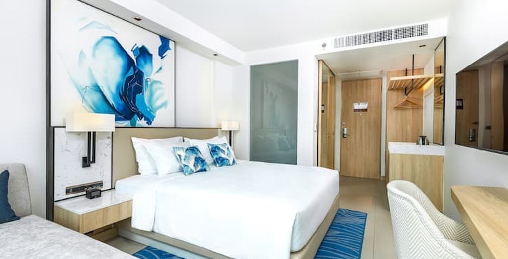 Hilton Garden Inn Phuket 4*, Elixir Koh Yao Resort 4* e Bhandari Khao Lak 4*