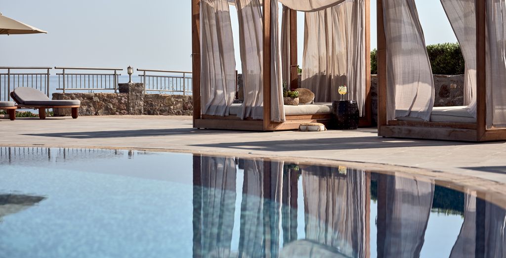 The Royal Blue Resort 5*