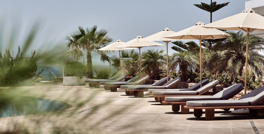 The Royal Blue Resort 5*