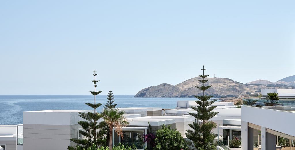 The Royal Blue Resort 5*