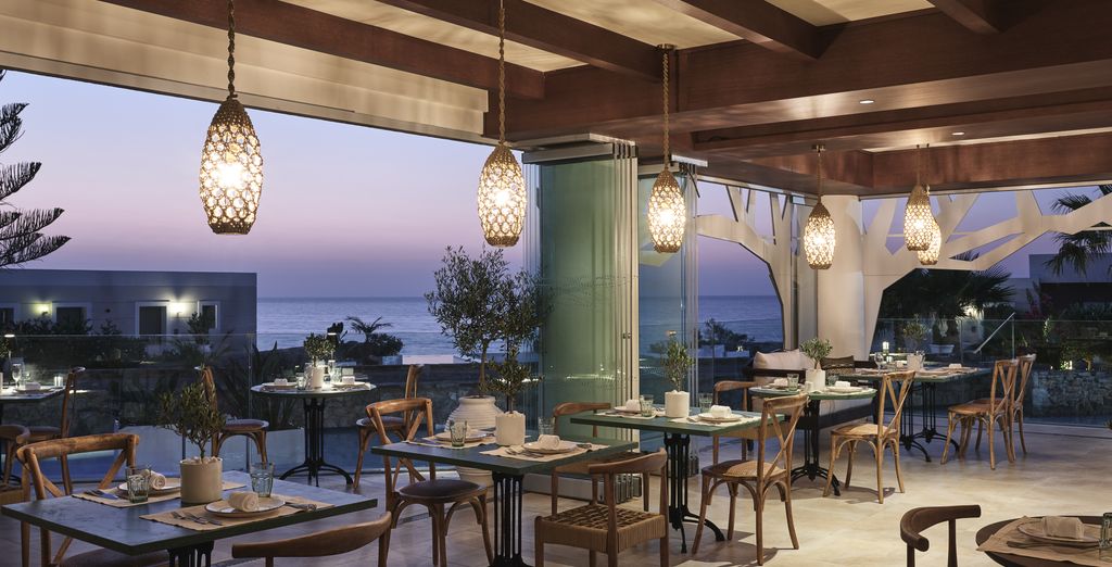 The Royal Blue Resort 5*
