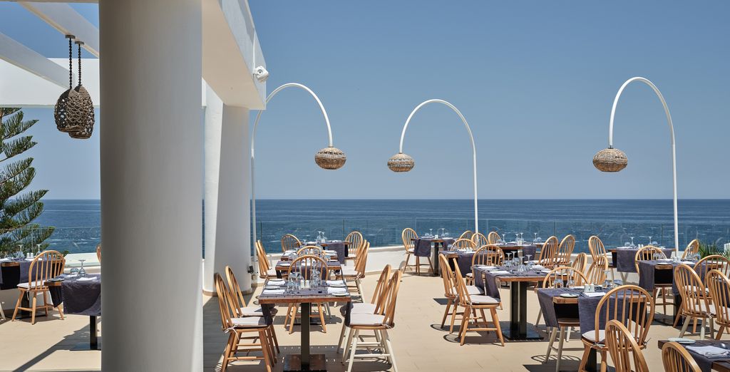 The Royal Blue Resort 5*