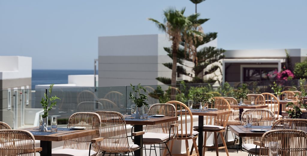 The Royal Blue Resort 5*