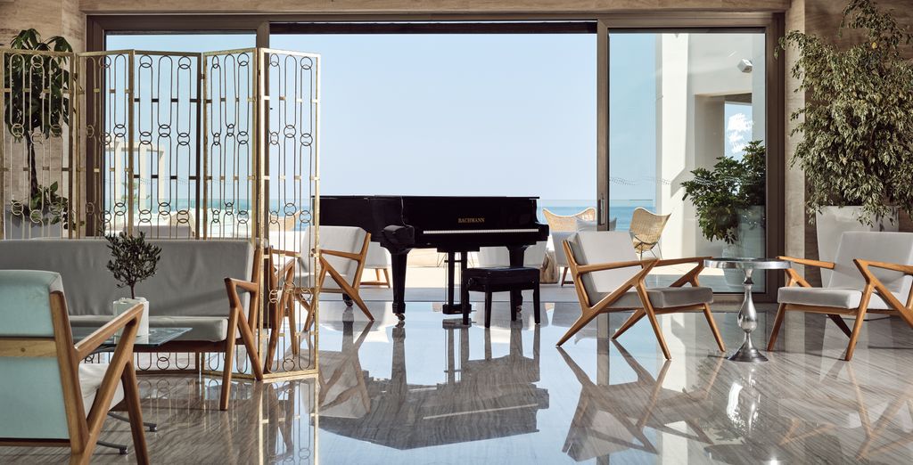 The Royal Blue Resort 5*