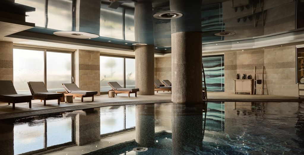The Royal Blue Resort 5*