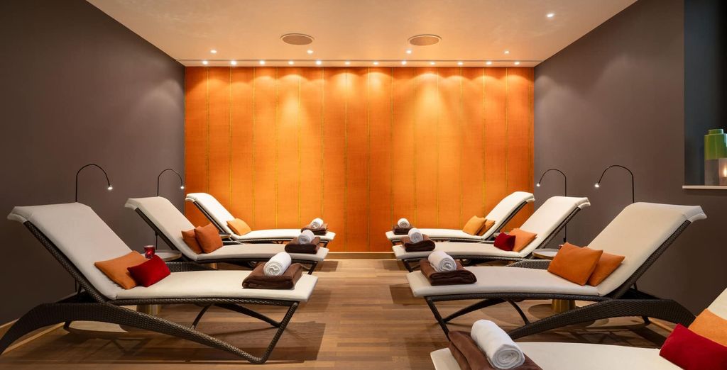 Vienna House by Wyndham Andel's Berlin 4*