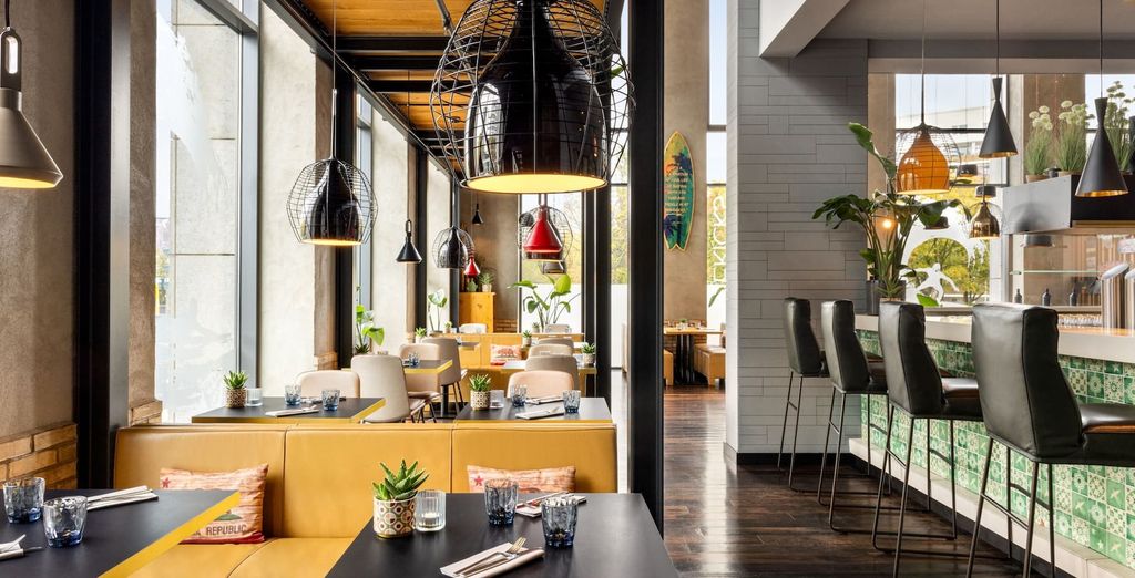 Vienna House by Wyndham Andel's Berlin 4*