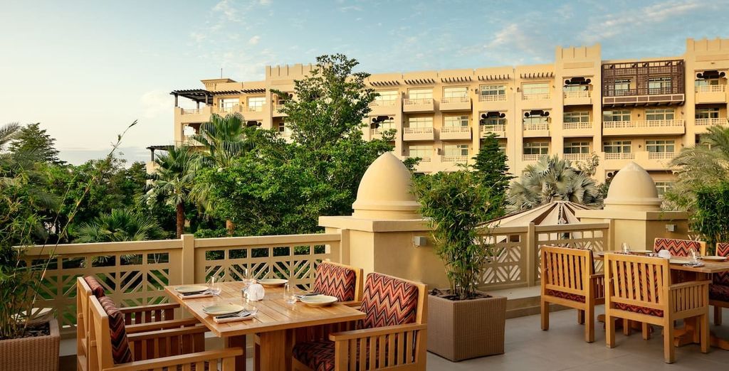 Grand Hyatt Doha Hotel 5* con possibile estensione nel deserto