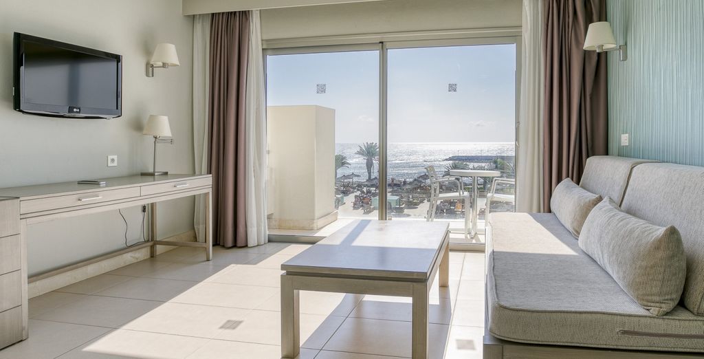 HD Beach Resort & Spa 4*
