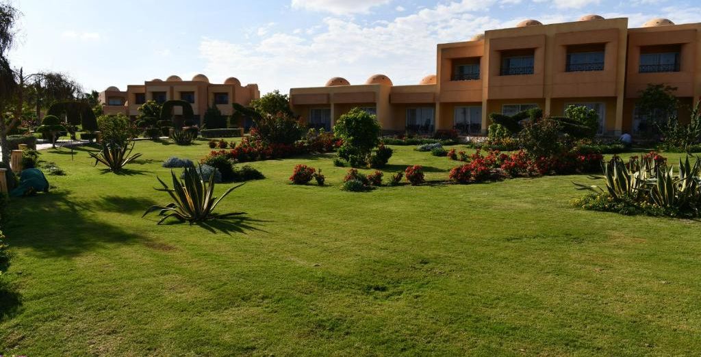 Wadi Lahmy Azur Resort