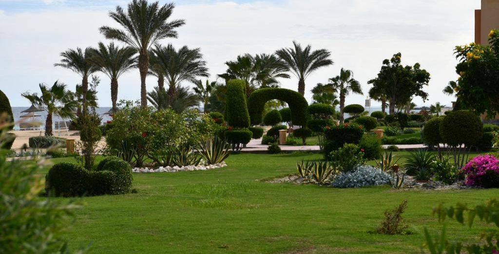 Wadi Lahmy Azur Resort