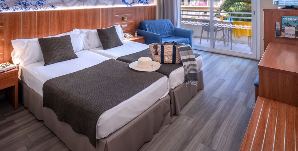 Hotel GHT Aquarium & Spa 4*