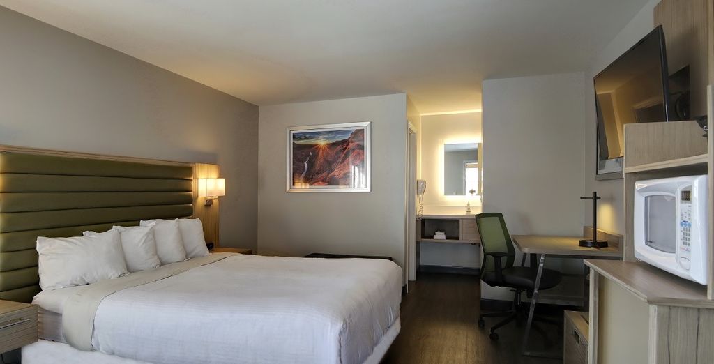 Autotour: Alla scoperta dei Parchi e Conrad Las Vegas at Resorts World 5*